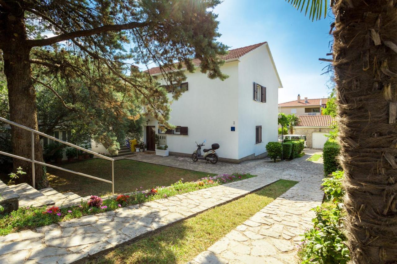 Apartment Maria Malinska Exterior photo